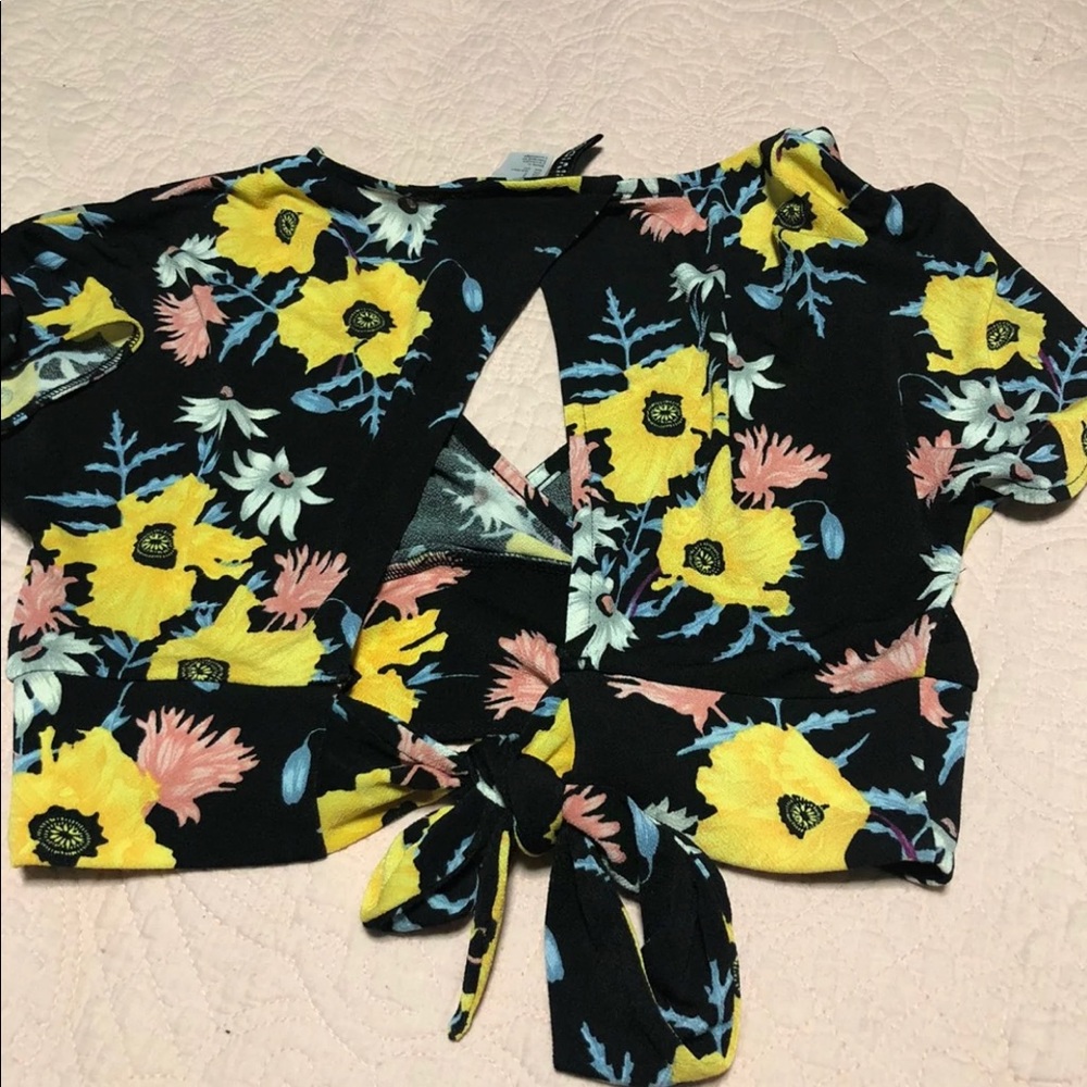 Floral croptop